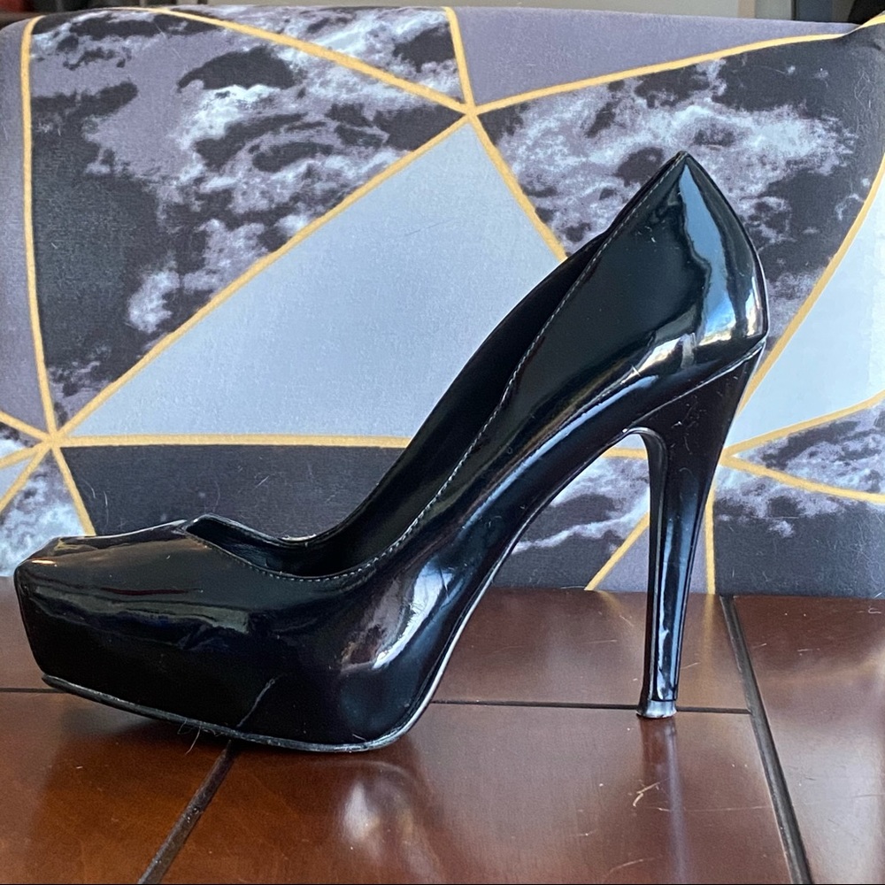 Leather Ballerina Toe Heels